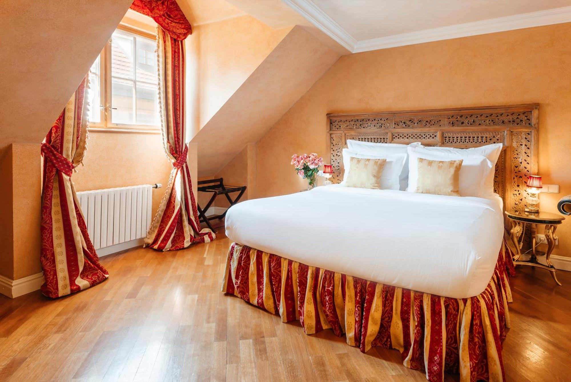 Otel Alchymist Grand And - Preferred & 5*