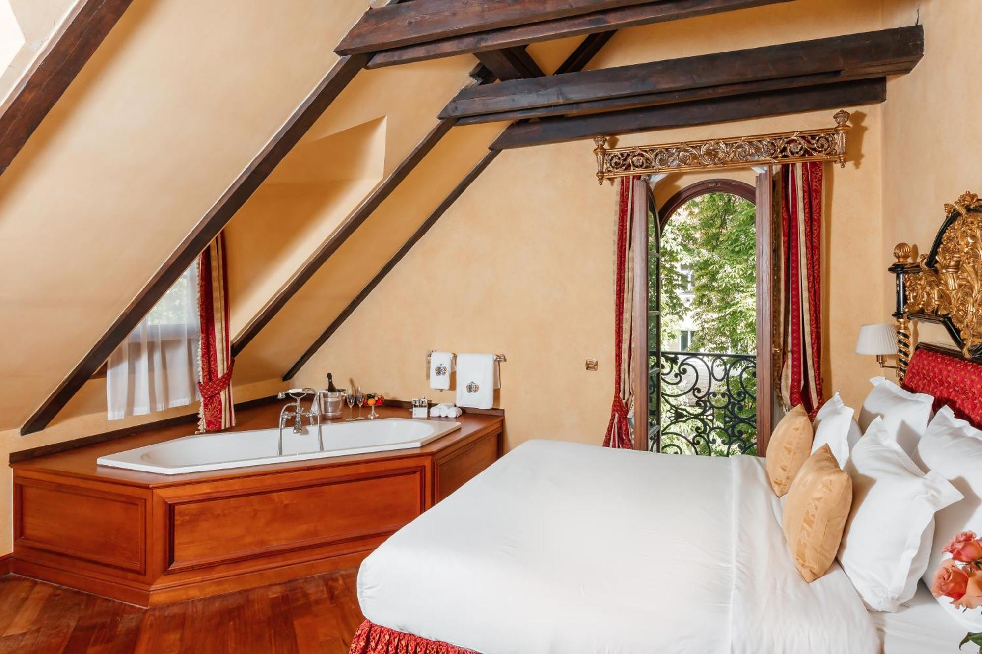 Otel Alchymist Grand And - Preferred & 5*